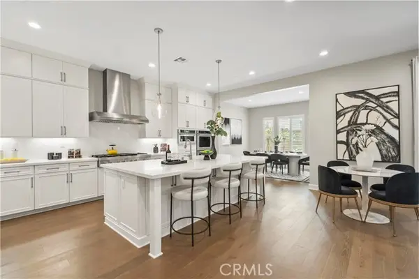 370 Sawbuck, Irvine, CA 92618