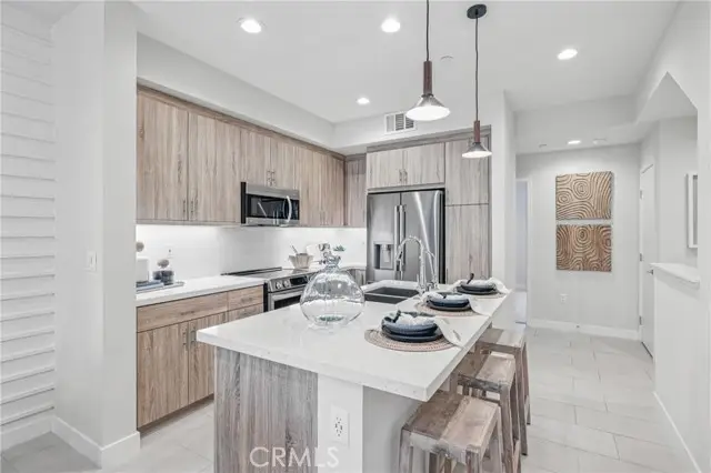 11716 Arkansas Street  #H, Artesia, CA 90701 - #3