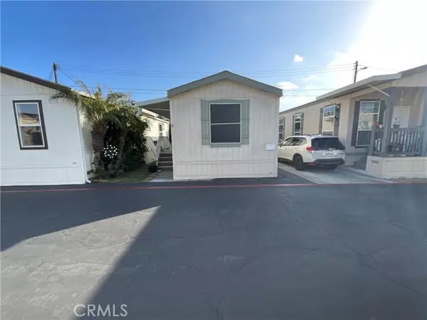 2060 Newport Blvd, Costa Mesa, CA 92627