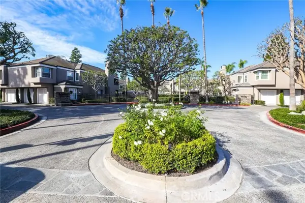 48 Baycrest Court  #32, Newport Beach, CA 92660
