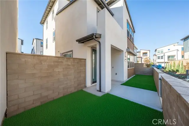 322 Proctor, Irvine, CA 92618 - Image #2