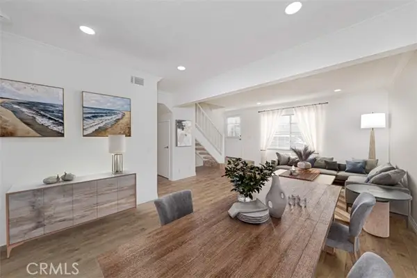 12 Thicket # 67, Irvine, CA 92614