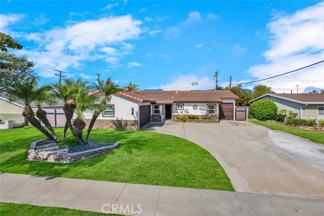 8021 Sterling, Huntington Beach, CA 92646 - Image #2