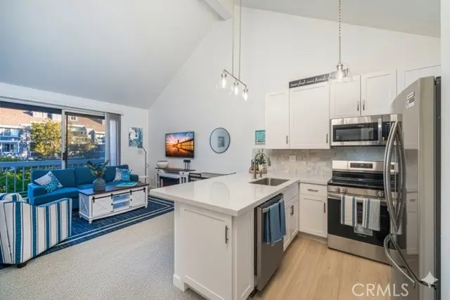 20341 Bluffside  #305, Huntington Beach, CA 92646 - Image #2