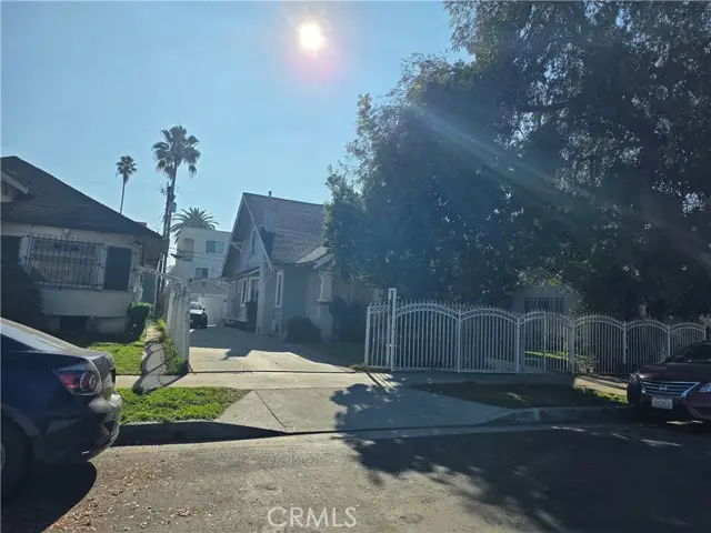 1180 39th Place, Los Angeles, CA 90037 - #1