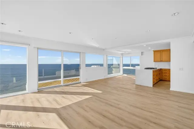 267 Avenida Lobeiro  #E, San Clemente, CA 92672 - Image #2