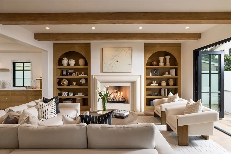 208 Via Palermo, Newport Beach, CA 92663 - #3