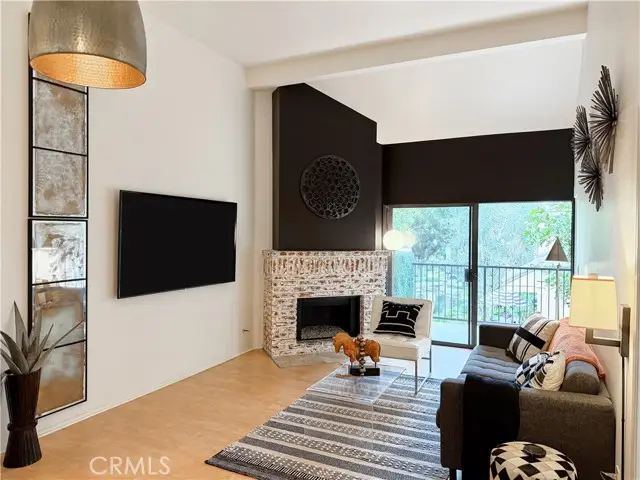 7911 Woodlake Drive  #76, Huntington Beach, CA 92647 - Image #1