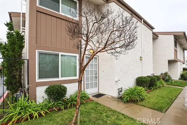 1043 Huntington  #F, Monrovia, CA 91016 - Image #1