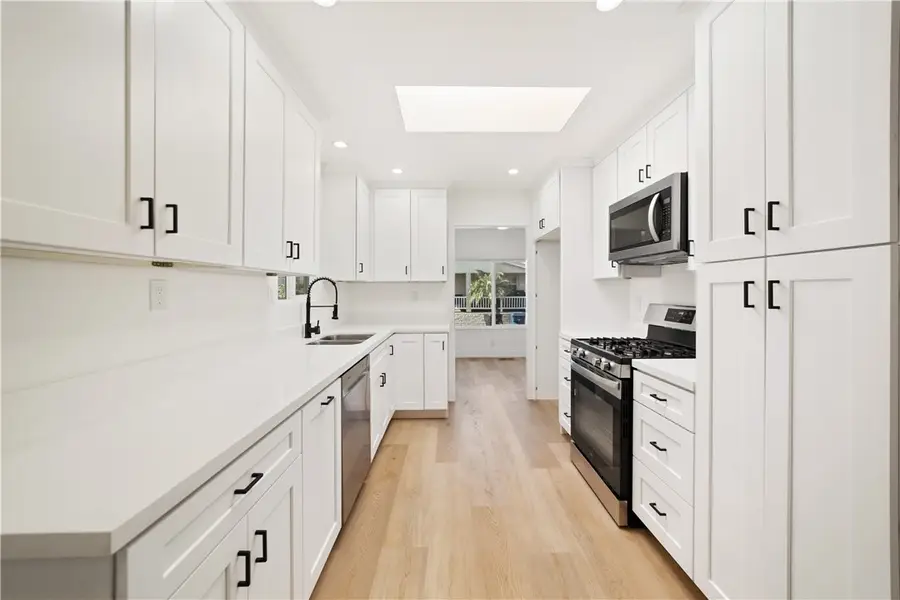 9080 Bloomfield Avenue  #285, Cypress, CA 90630 - #2