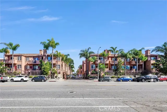 21836 Vermont Avenue  #6, Torrance, CA 90502 - #2