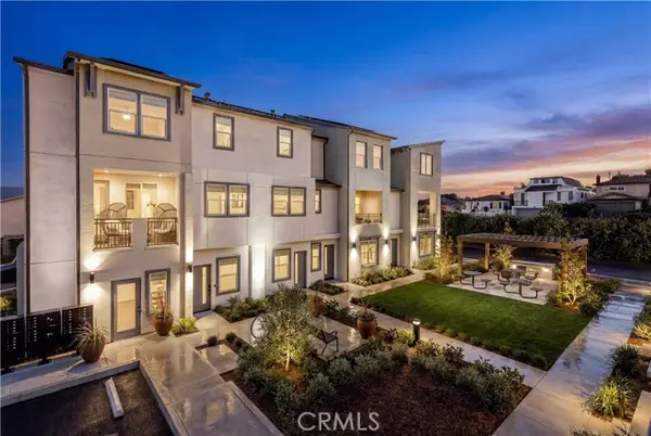 12719 Azure Way  #25, Hawthorne, CA 90250