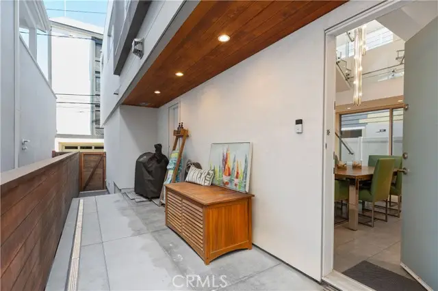 44 61st Place, Long Beach, CA 90803 - #3