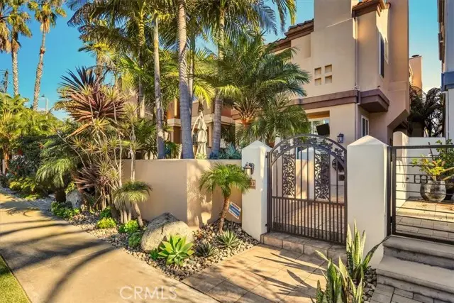 622 22nd, Huntington Beach, CA 92648 - #1