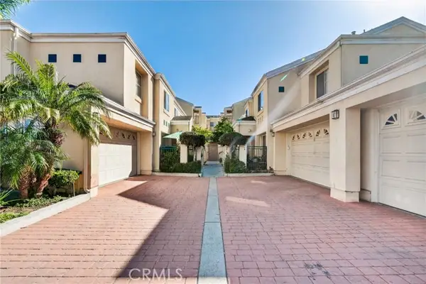 6374 Gage, Bell Gardens, CA 90201