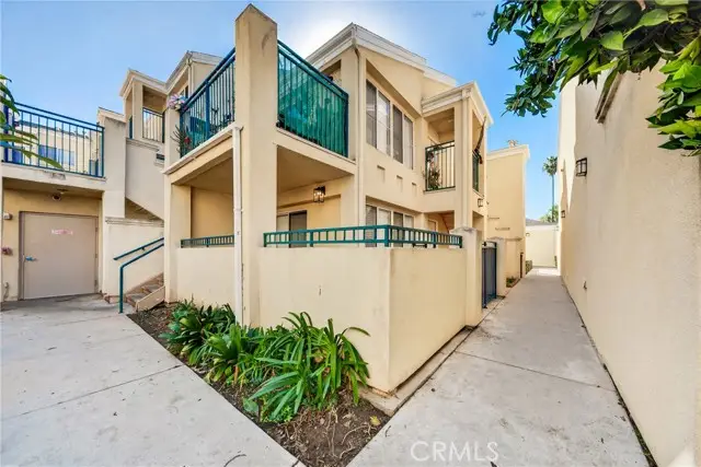 6374 Gage, Bell Gardens, CA 90201 - Image #2