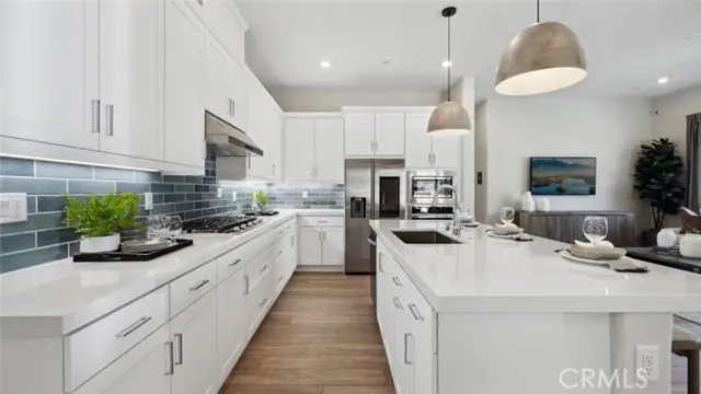 24523 Via La Sombrilla, Valencia, CA 91354 - Image #3