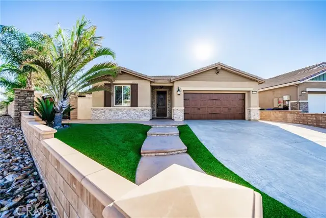 18325 Lapis, San Bernardino, CA 92407 - Image #1