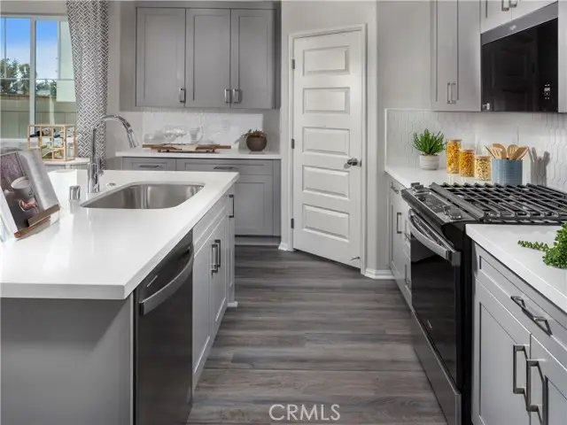 28319 Via Moscotel, Temecula, CA 92591 - Image #3