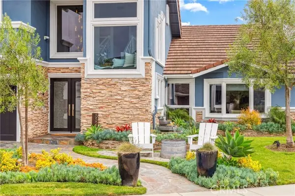 5522 Mossvale Circle, Huntington Beach, CA 92649