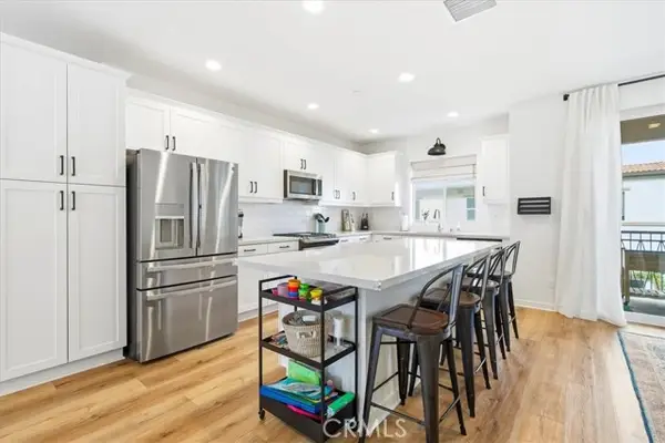 608 Shadowbrook, Lake Forest, CA 92610