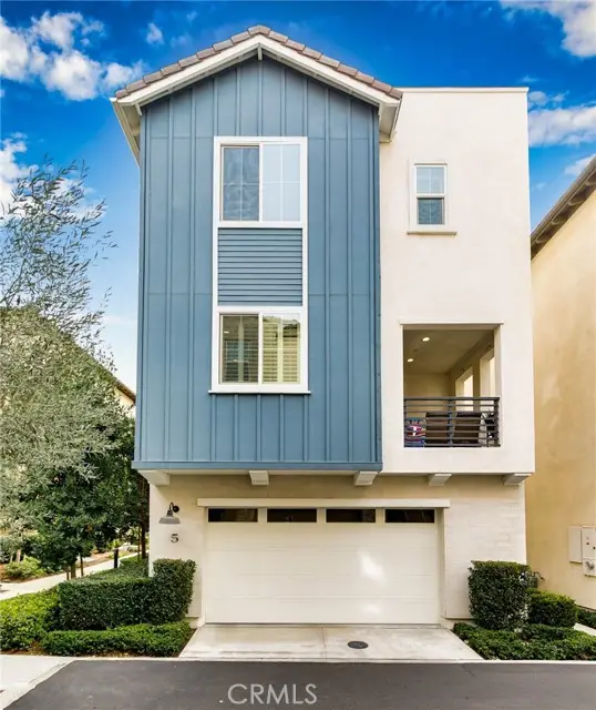 5 Hideaway, Mission Viejo, CA 92692