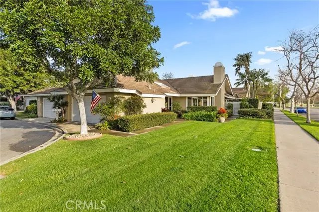 9 SINGINGWOOD, Irvine, CA 92614 - Image #1