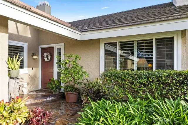 9 SINGINGWOOD, Irvine, CA 92614 - Image #2