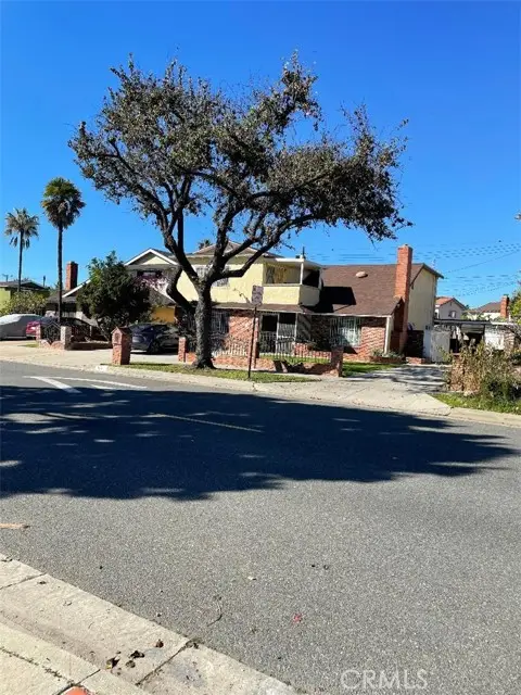 825 Claude, Carson, CA 90746