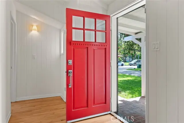 5857 Nagle, Sherman Oaks, CA 91401 - #2