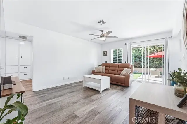 21005 Longworth, Lakewood, CA 90715 - Image #3