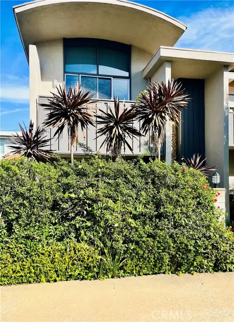 13231 Fiji Way  #H, Marina Del Rey, CA 90292
