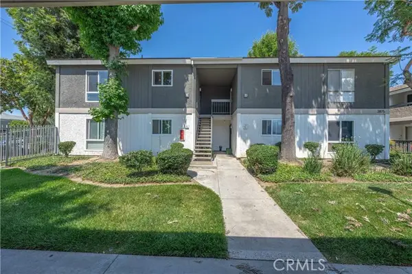 2875 Fairview, Santa Ana, CA 92704