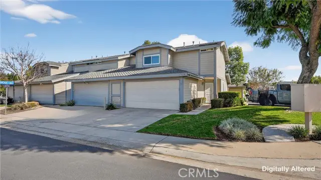 1761 Forum Way  #D, Corona, CA 92881 - Image #2