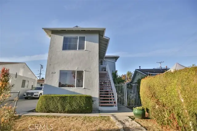 1139 67th Street, Inglewood, CA 90302 - #2