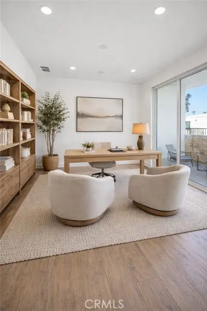 645 17th Street, Costa Mesa, CA 92627 - #3