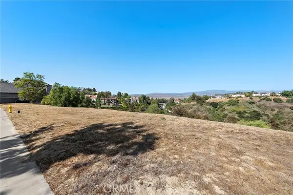 10212 St Cloud, Santa Ana, CA 92705