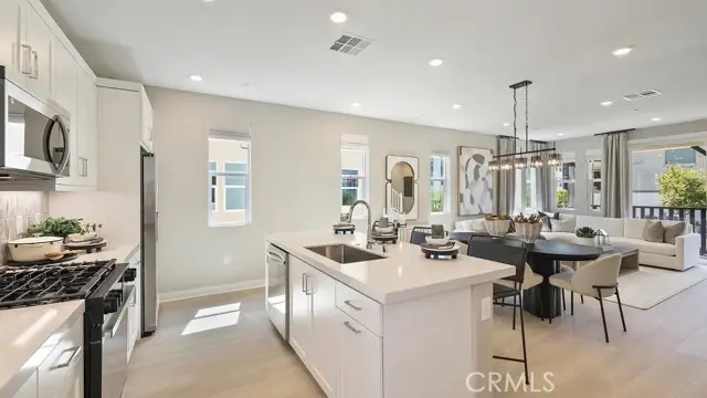 26859 Serif Place, Valencia, CA 91381 - #3