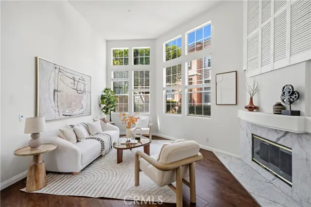 8 Cuzzano Aisle, Irvine, CA 92606 - #1