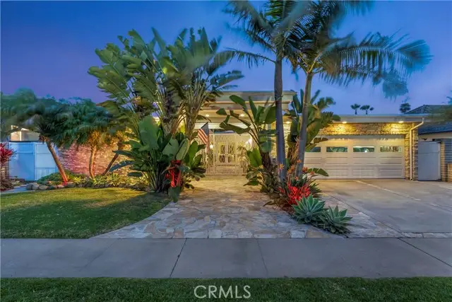 17164 Edgewater Lane, Huntington Beach, CA 92649 - Image #1