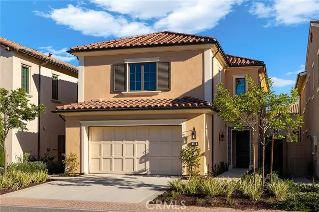 140 Statura, Irvine, CA 92602 - #1