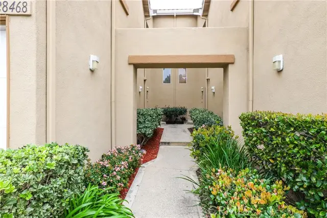 28468 Klondike, Trabuco Canyon, CA 92679 - Image #2