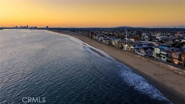 10 66th Place, Long Beach, CA 90803