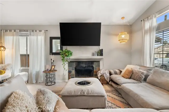 31725 Via Cordoba, Temecula, CA 92592 - #3