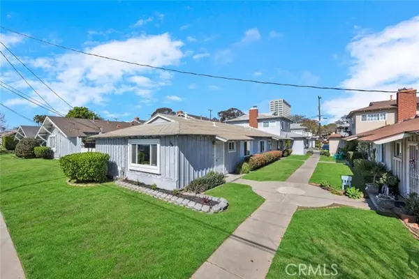 664 Center Street, Costa Mesa, CA 92627