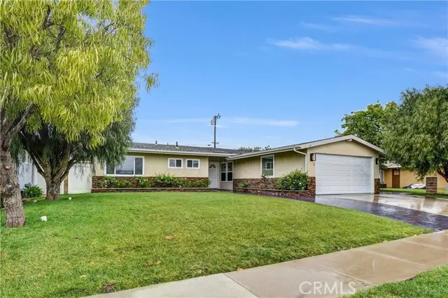 1616 Sandalwood Street, Costa Mesa, CA 92626 - #2