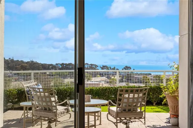 25422 Sea Bluffs Drive  #105, Dana Point, CA 92629 - #2