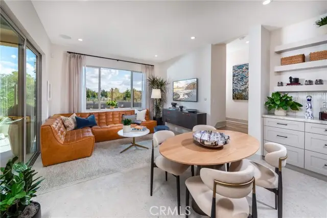 269 Raffini, Irvine, CA 92618 - #3