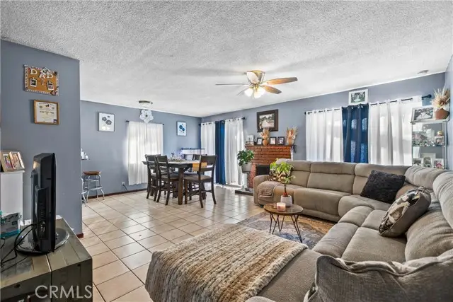 1820 Marine Street, Santa Ana, CA 92704 - #3