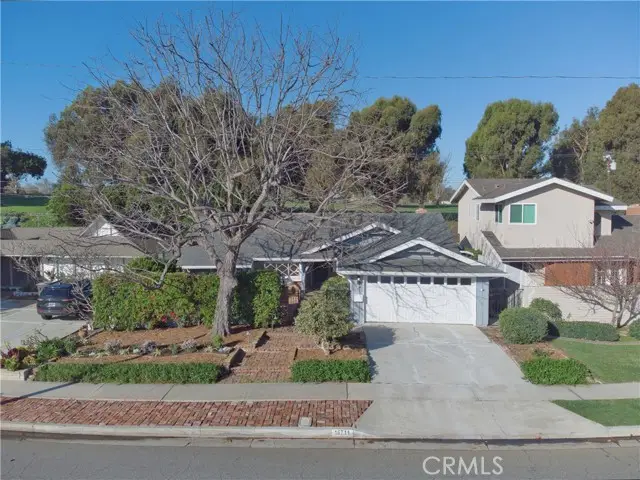 16711 GREENVIEW Lane, Huntington Beach, CA 92649 - #3